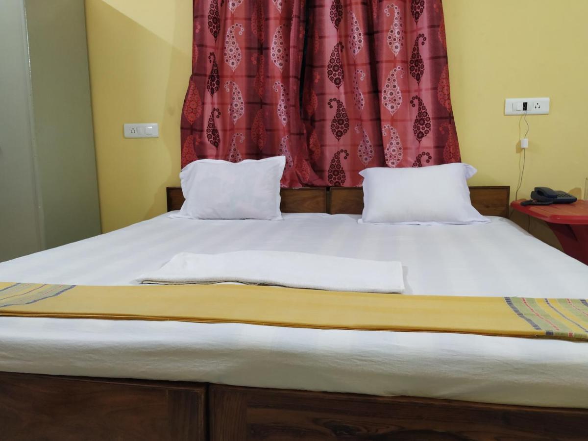 Bhalobasa Anandabas Hotel Bolpur Exterior foto
