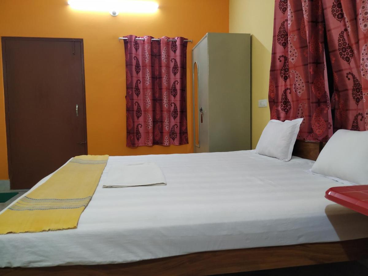 Bhalobasa Anandabas Hotel Bolpur Exterior foto