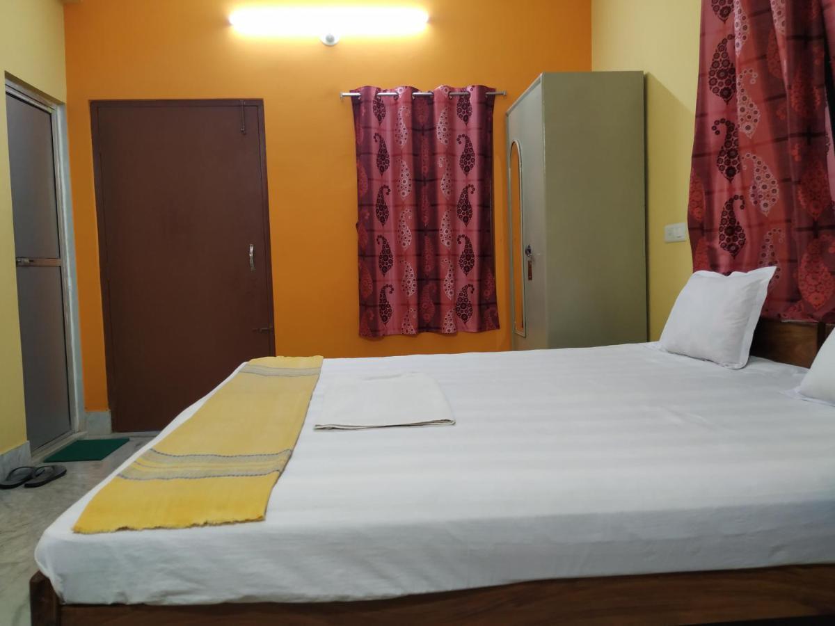 Bhalobasa Anandabas Hotel Bolpur Exterior foto